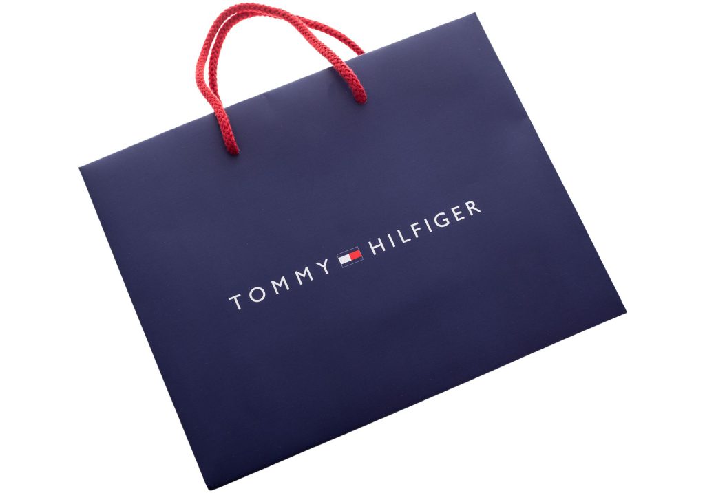 papierowa torebka prezentowa tommy hilfiger